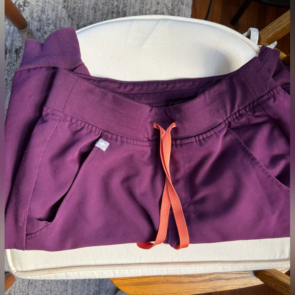 Figs XXSP purple/maroon joggers